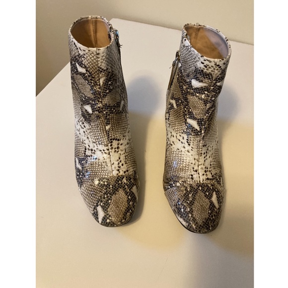 Zara Trafaluc cap toe faux snakeskin bootie size US 6.5 - Picture 7 of 10